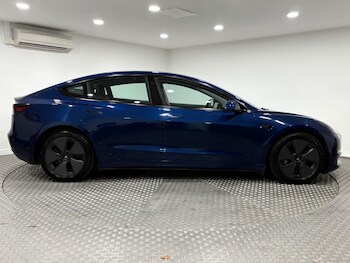 Used Tesla Model 3 2021 for sale - 77021354: Photo