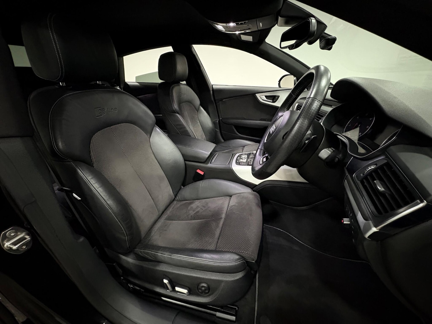 Used Audi A7 2017 for sale - 77625750: Photo 12