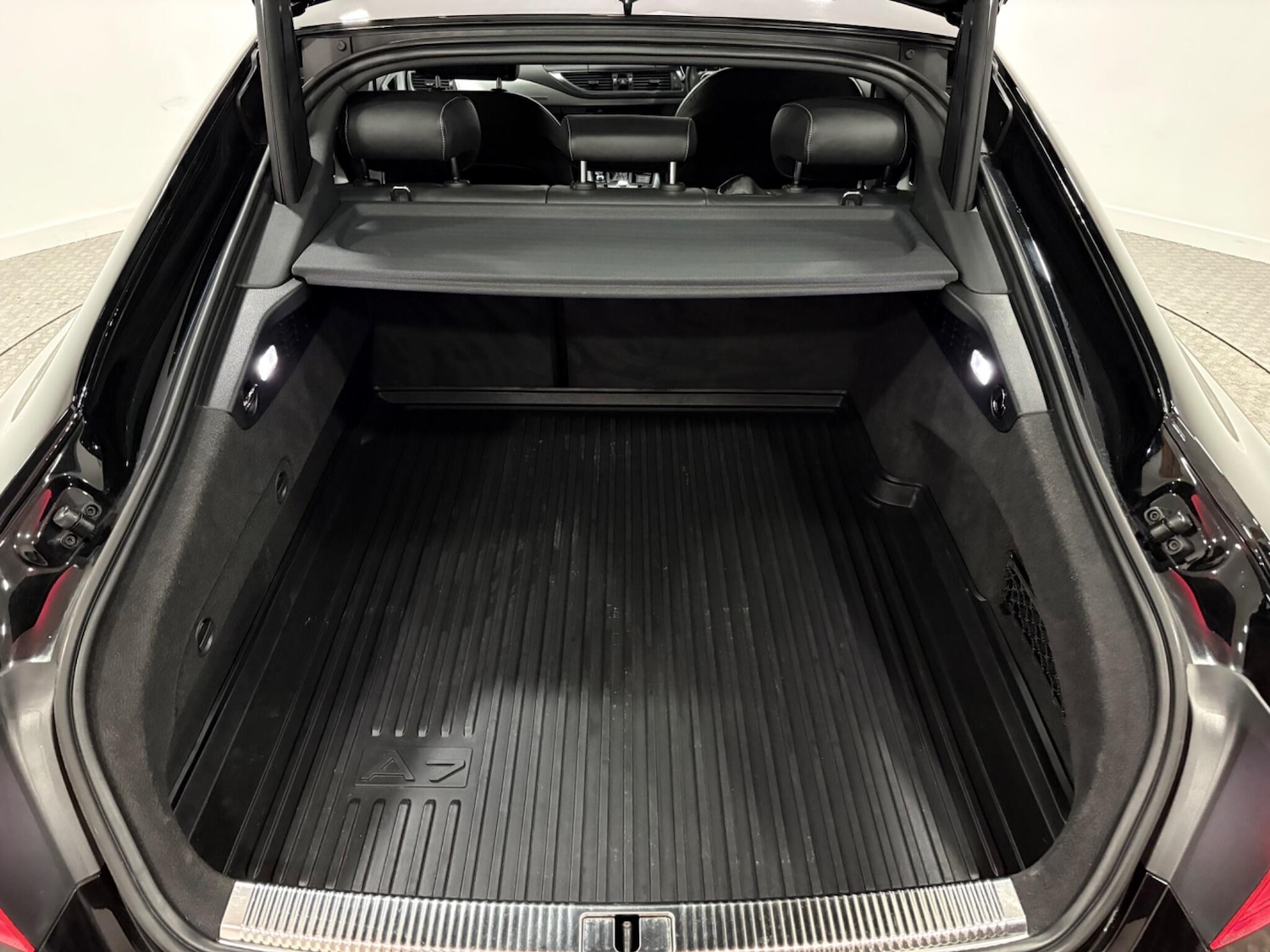 Used Audi A7 2017 for sale - 77625750: Photo 45