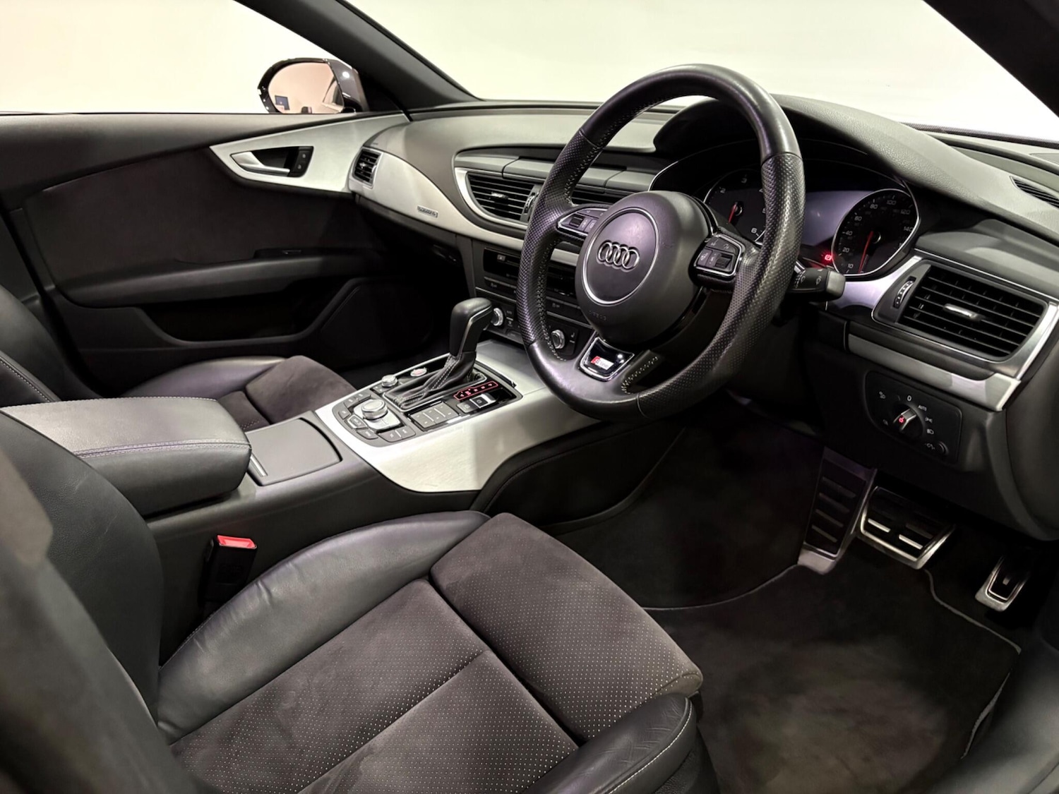 Used Audi A7 2017 for sale - 77625750: Photo 9