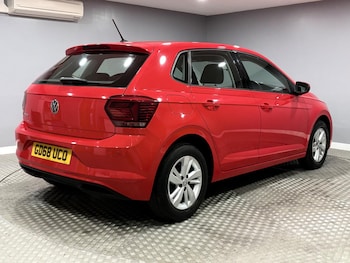 Used Volkswagen Polo 2018 for sale - 78429916: Photo