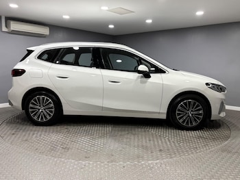 Used BMW 2 Series 2023 for sale - 79061322: Photo