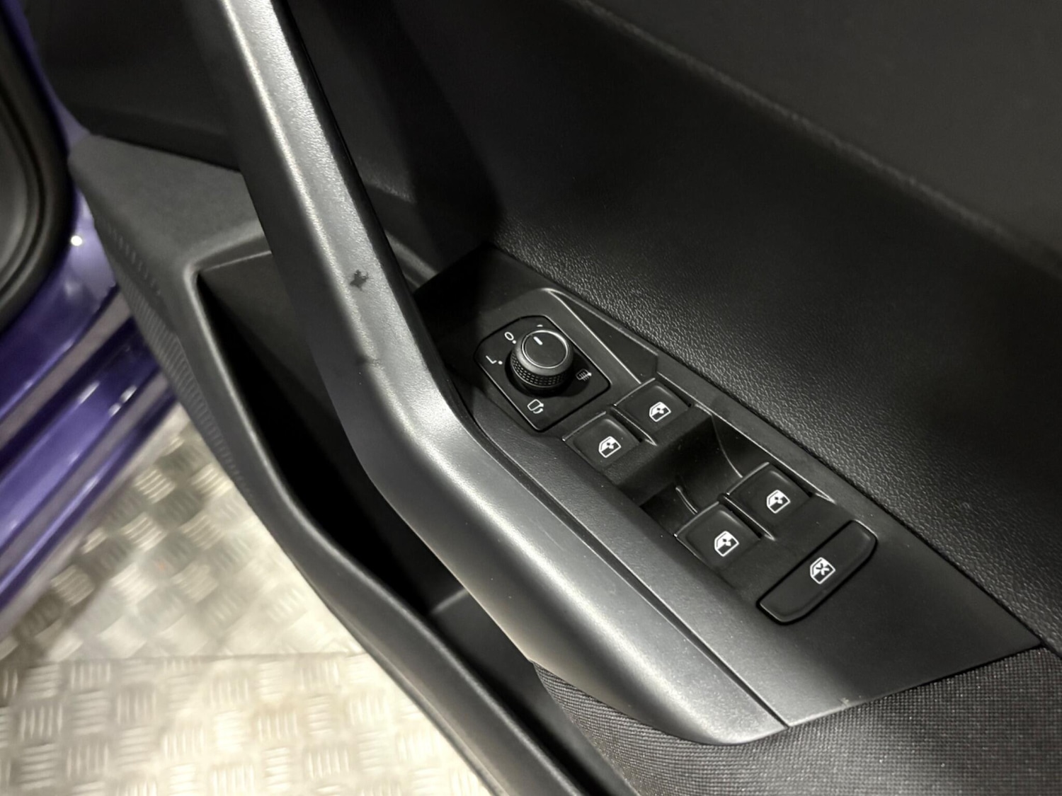 Used Volkswagen Polo 2022 for sale - 77021237: Photo 36