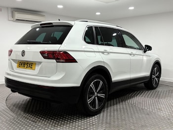 Used Volkswagen Tiguan 2018 for sale - 75401309: Photo