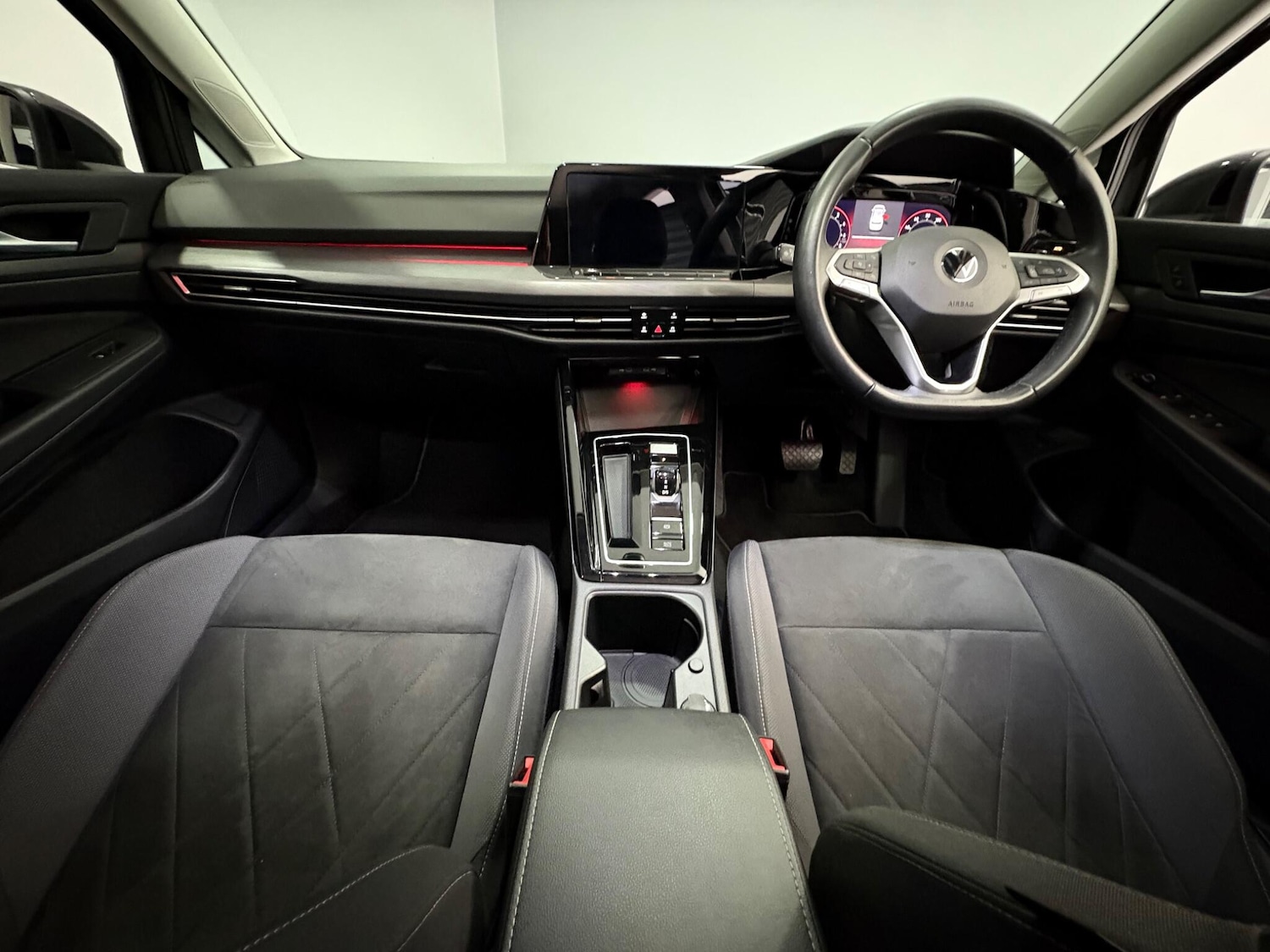 Used Volkswagen Golf 2023 for sale - 78018783: Photo 10