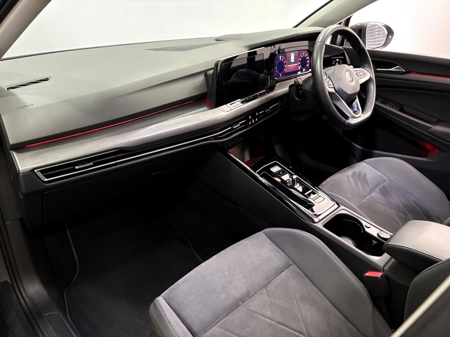 Used Volkswagen Golf 2023 for sale - 78018783: Photo 11