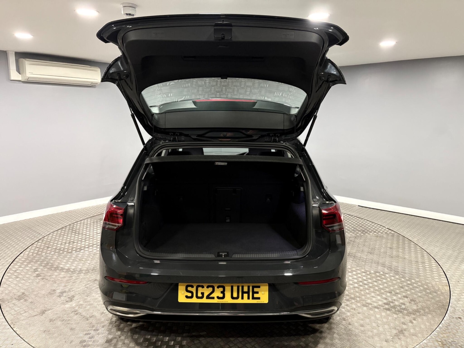 Used Volkswagen Golf 2023 for sale - 78018783: Photo 48