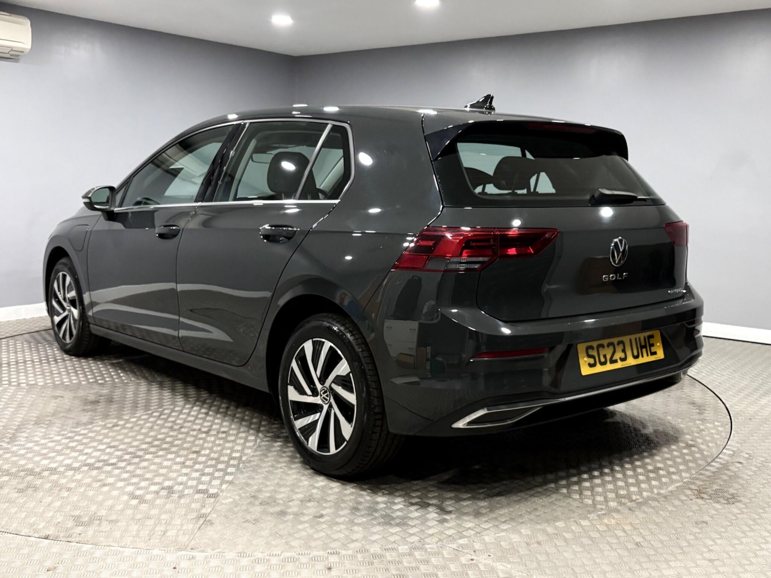 Used Volkswagen Golf 2023 for sale - 78018783: Photo 5