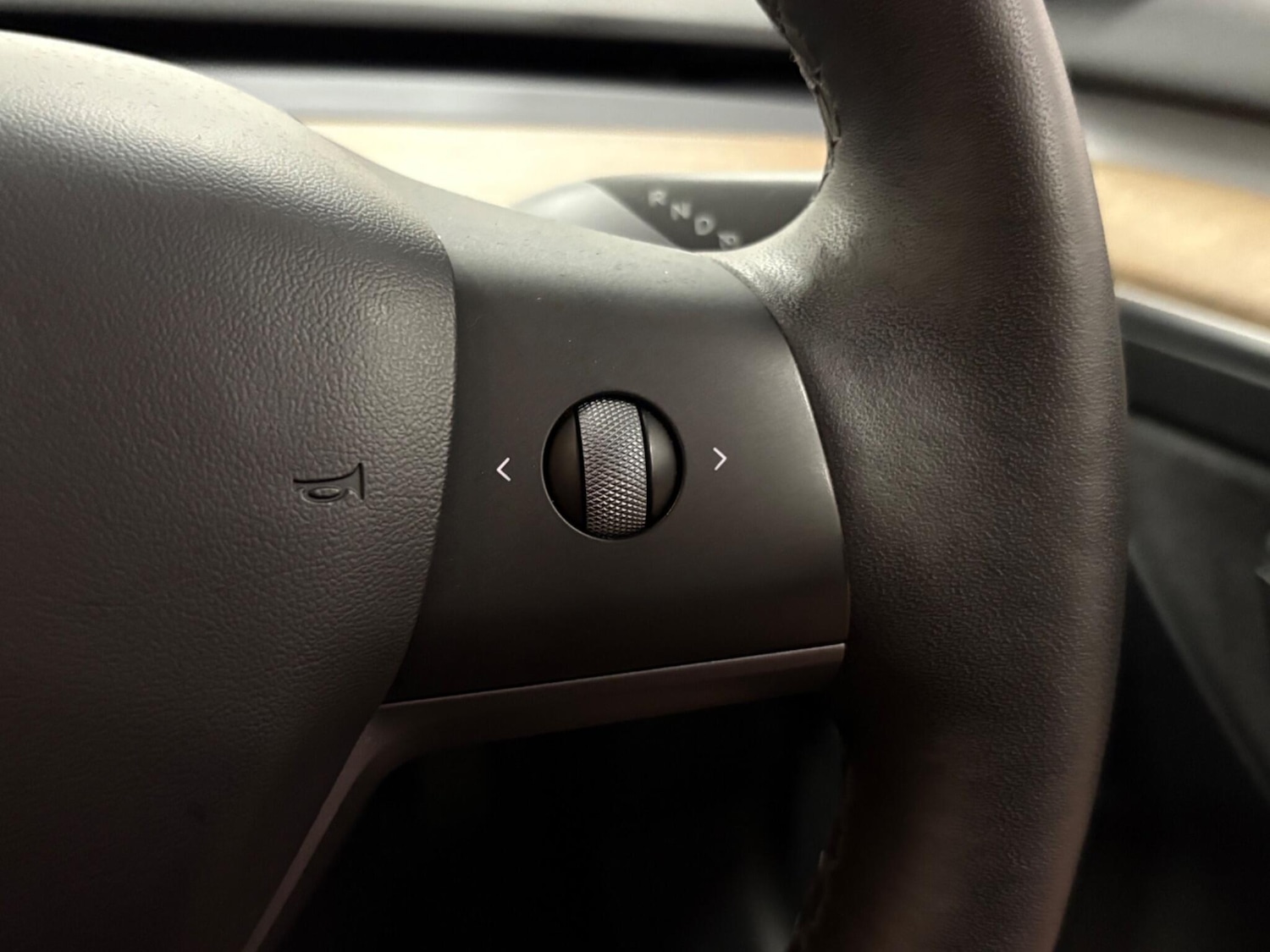 Used Tesla Model 3 2021 for sale - 76701880: Photo 18