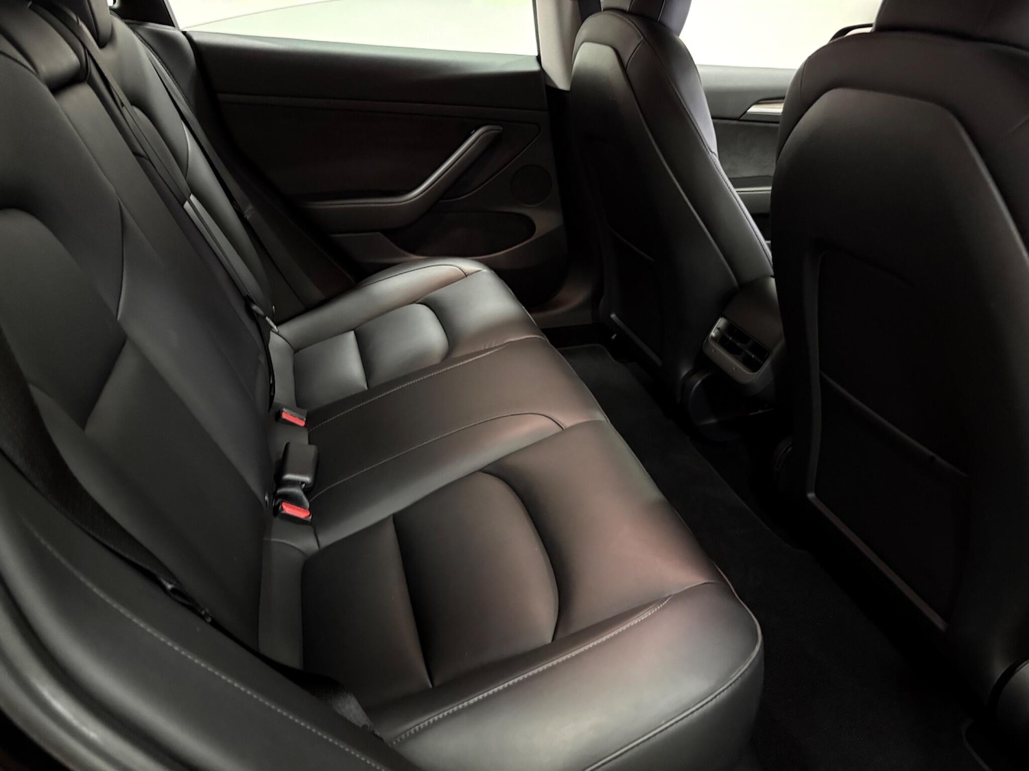 Used Tesla Model 3 2021 for sale - 76701880: Photo 38