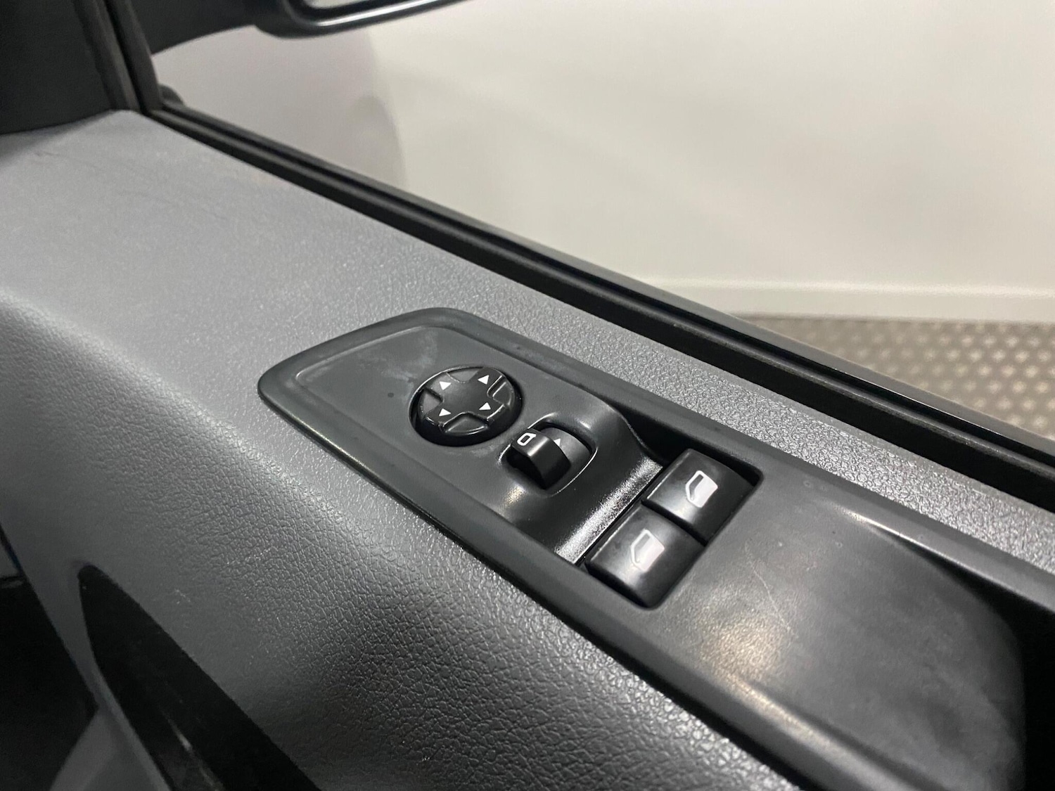 Used Vauxhall Vivaro 2019 for sale - 77119857: Photo 10