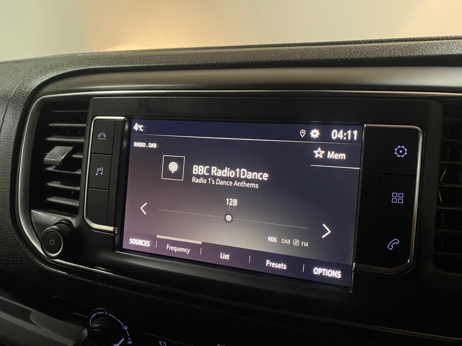 Used Vauxhall Vivaro 2019 for sale - 77119857: Photo 20