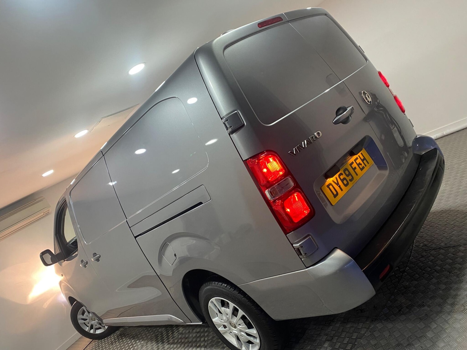 Used Vauxhall Vivaro 2019 for sale - 77119857: Photo 28