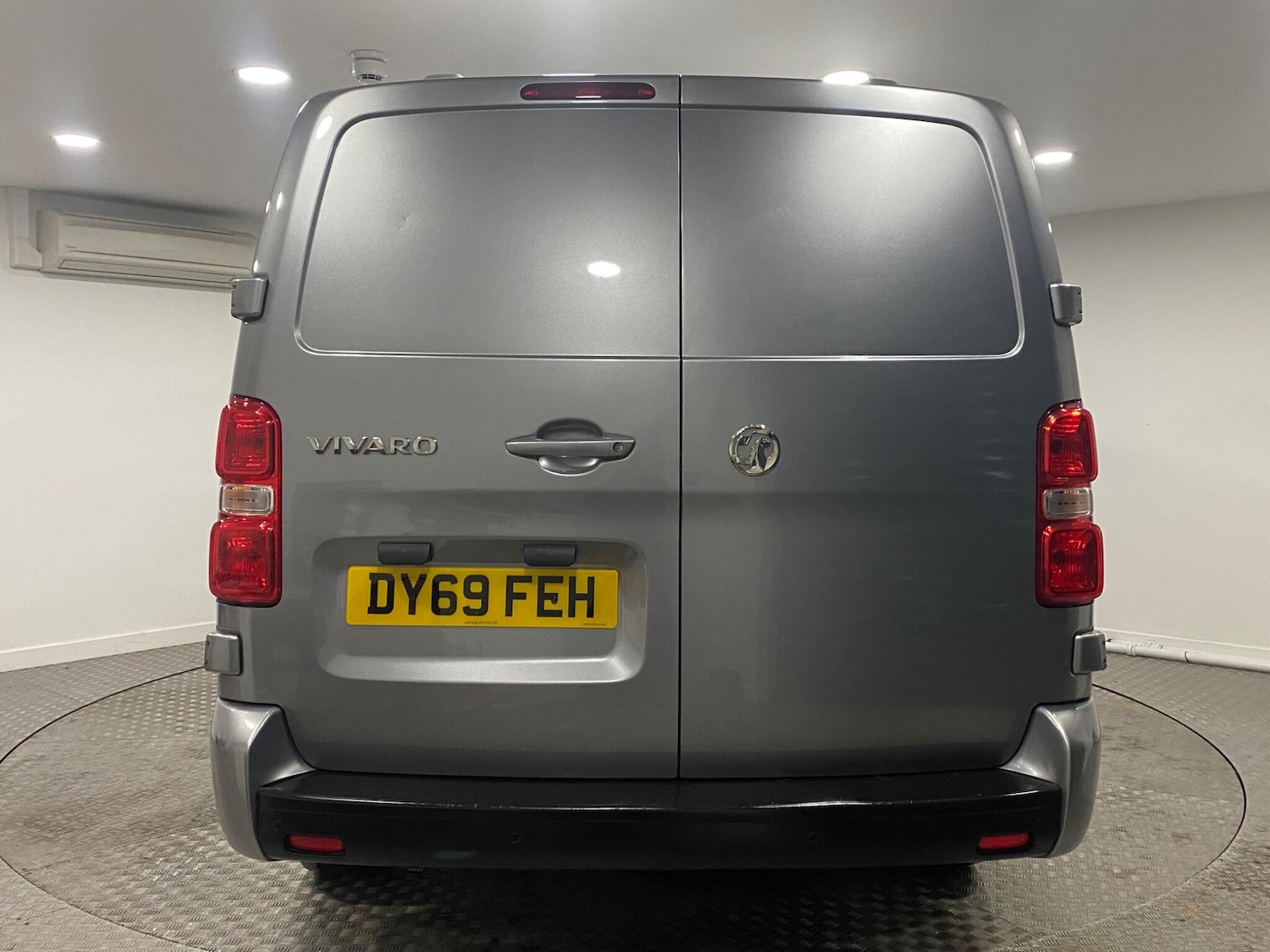 Used Vauxhall Vivaro 2019 for sale - 77119857: Photo 4