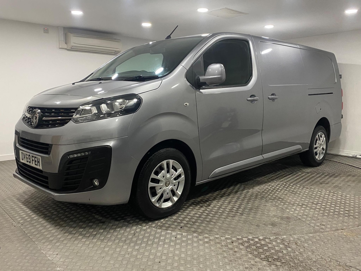 Used Vauxhall Vivaro 2019 for sale - 77119857: Photo 7