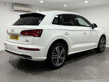 Used Audi Q5 2018 for sale - 76360585: Photo