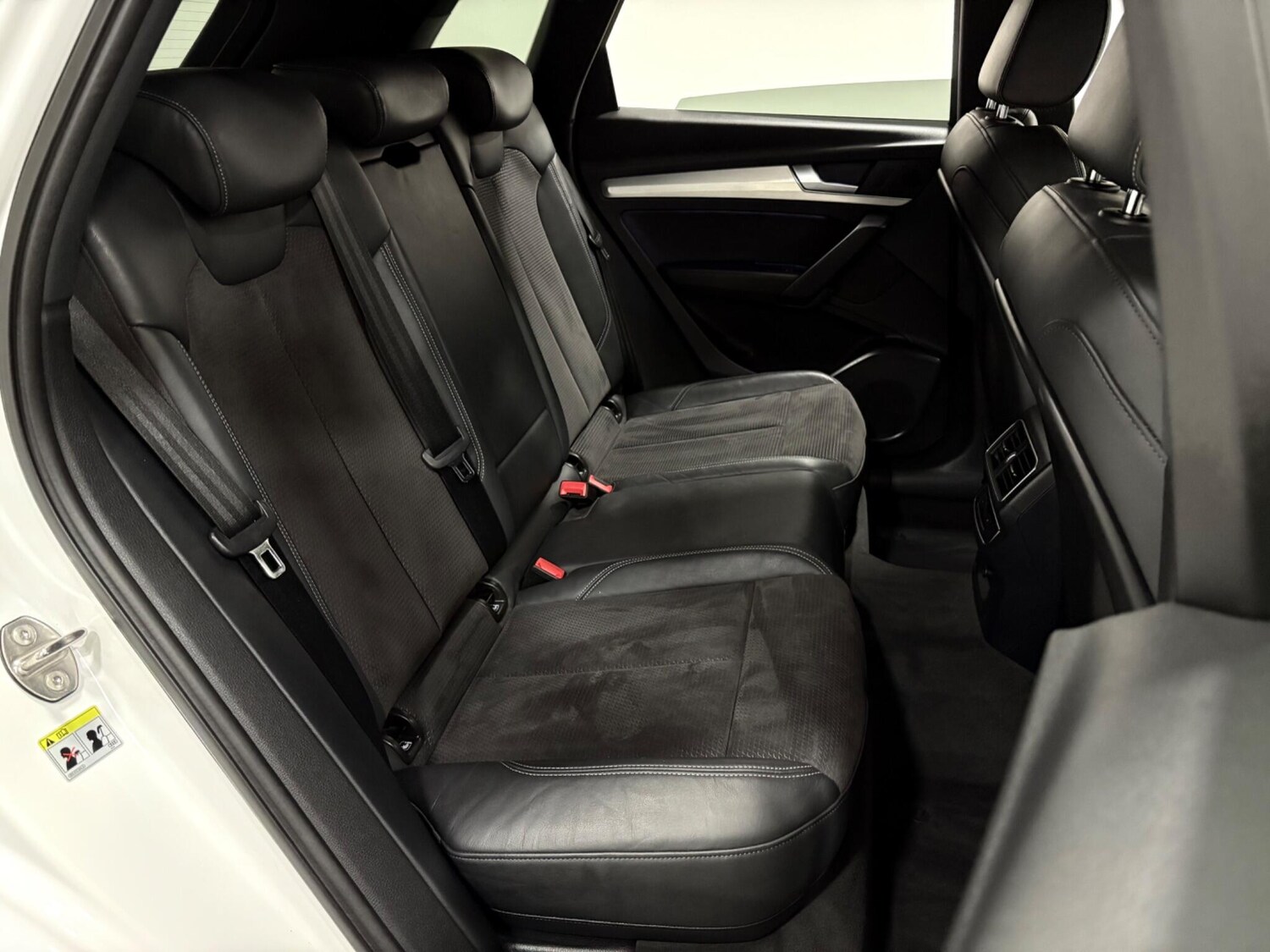 Used Audi Q5 2018 for sale - 76360585: Photo 40