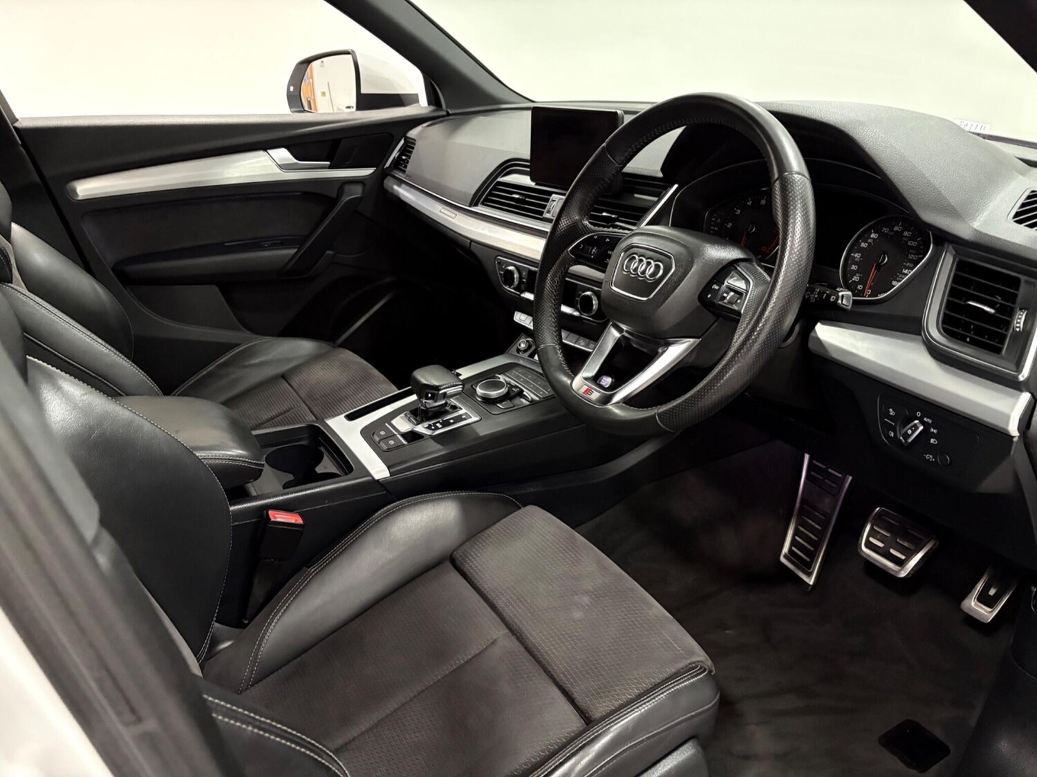 Used Audi Q5 2018 for sale - 76360585: Photo 9