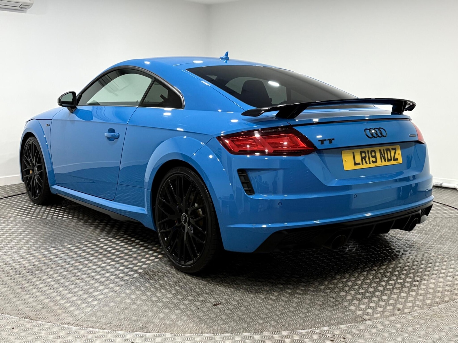 Used Audi TT 2019 for sale - 77021018: Photo 5