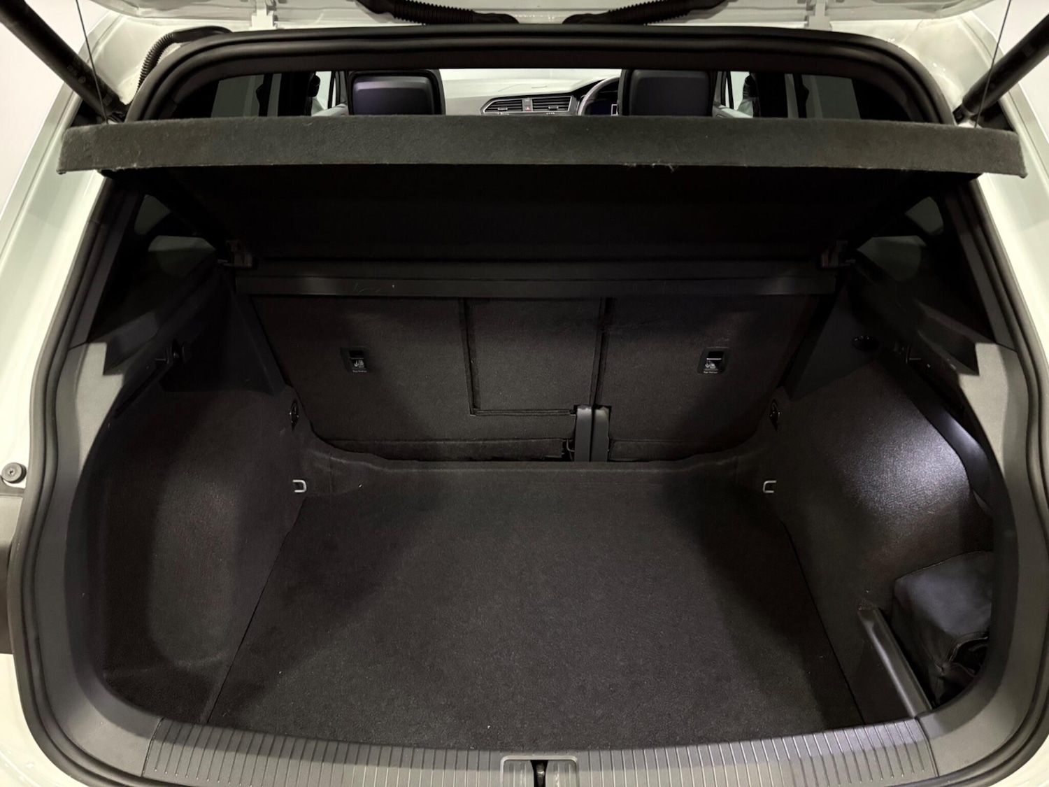 Used Volkswagen Tiguan 2024 for sale - 77657830: Photo 48