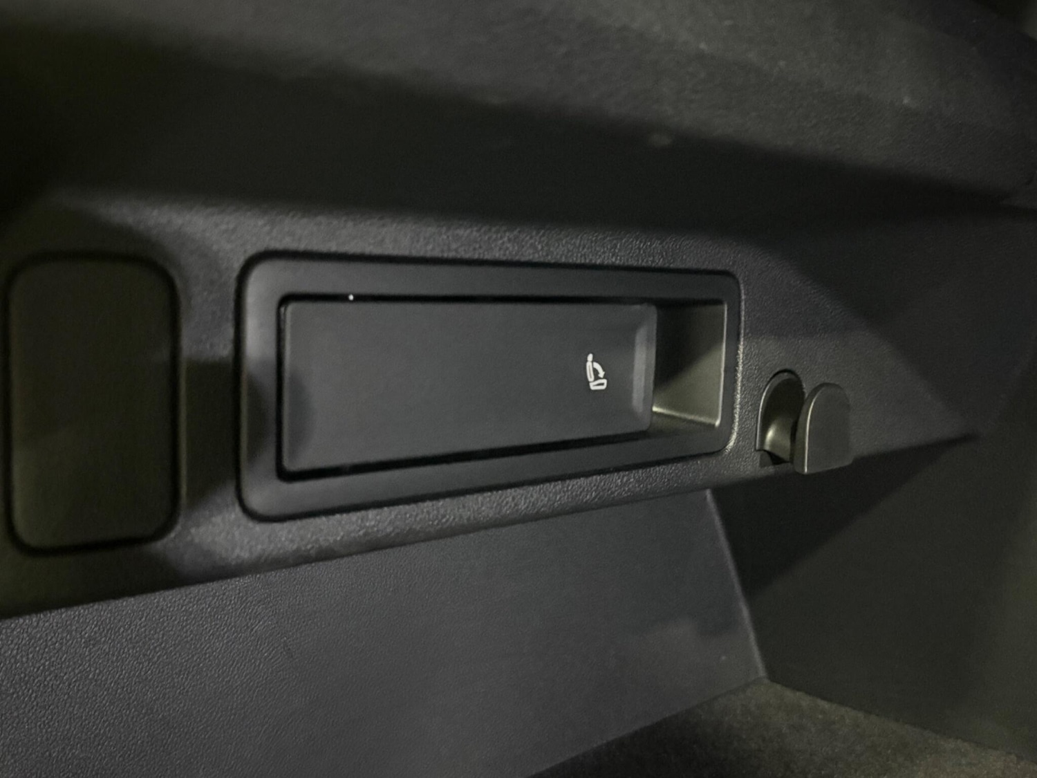 Used Volkswagen Tiguan 2024 for sale - 77657830: Photo 51