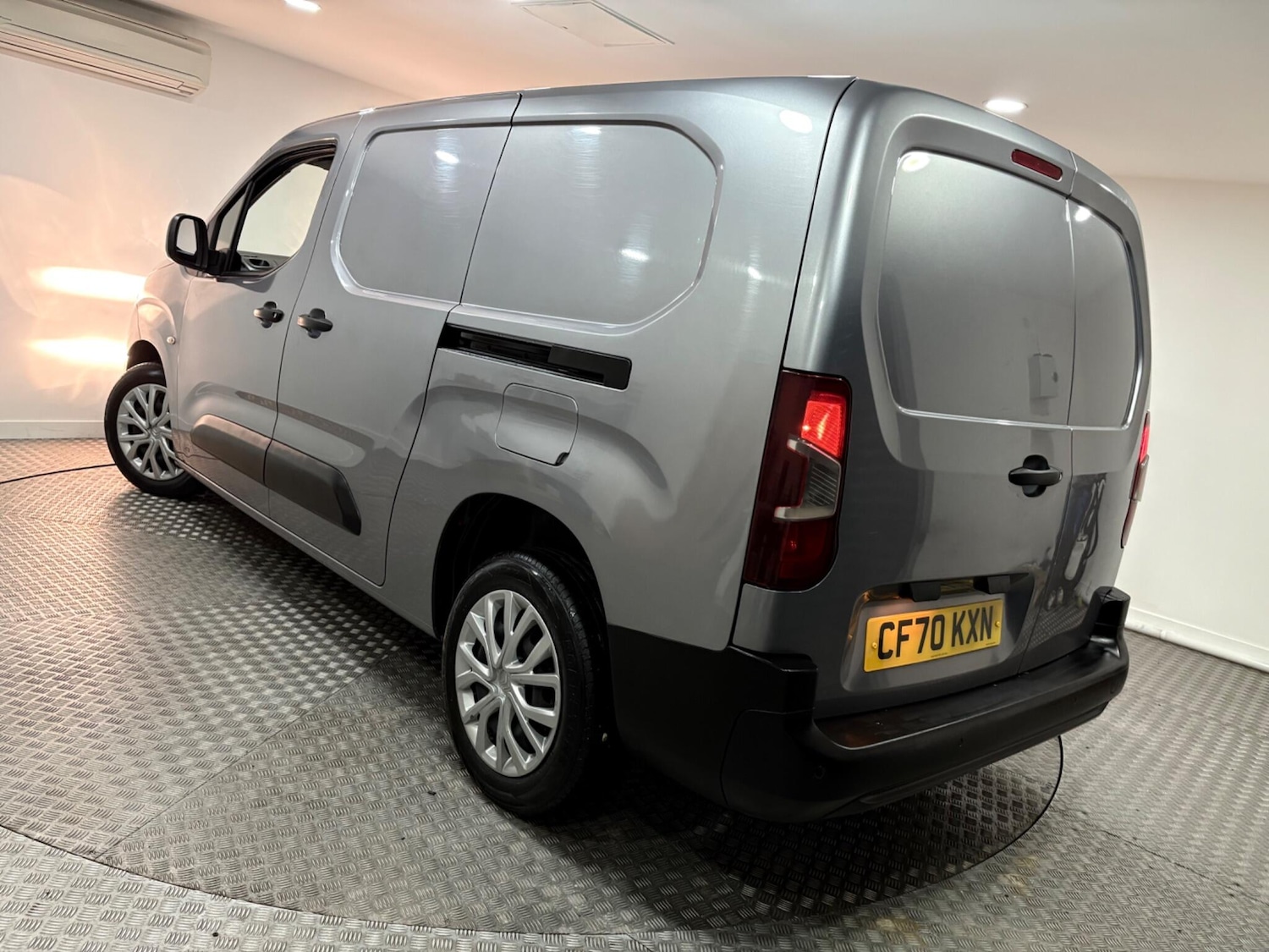 Used Citroen Berlingo 2021 for sale - 77021140: Photo 38