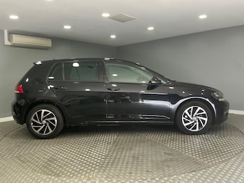 Used Volkswagen Golf 2019 for sale - 79349555: Photo