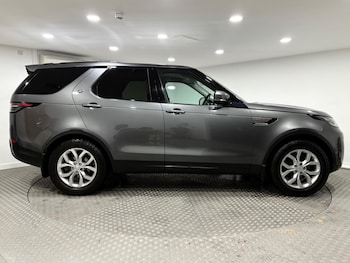Used Land Rover Discovery 2018 for sale - 77020872: Photo