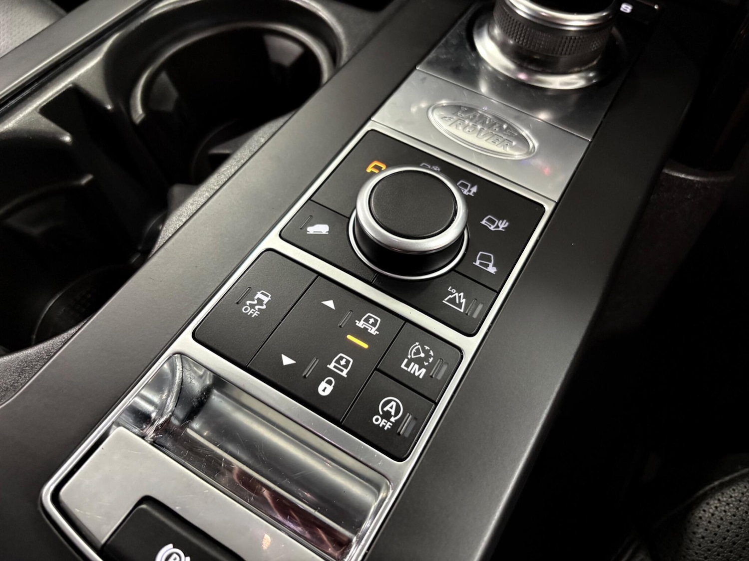 Used Land Rover Discovery 2018 for sale - 77020872: Photo 35