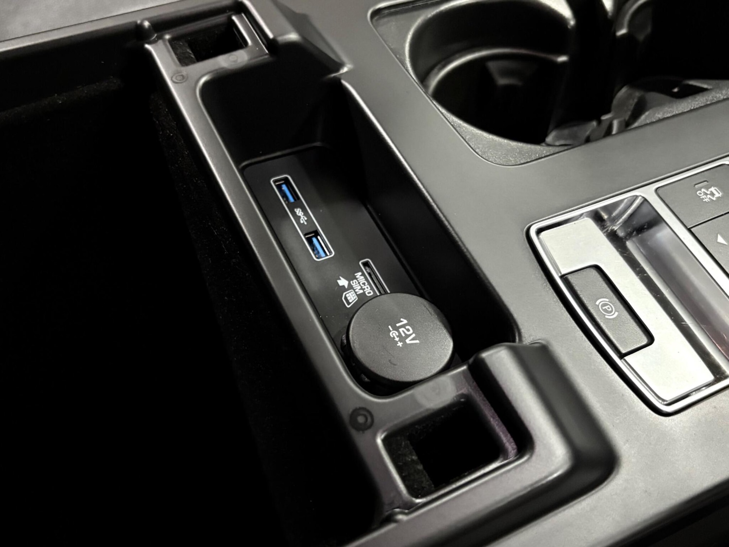 Used Land Rover Discovery 2018 for sale - 77020872: Photo 38