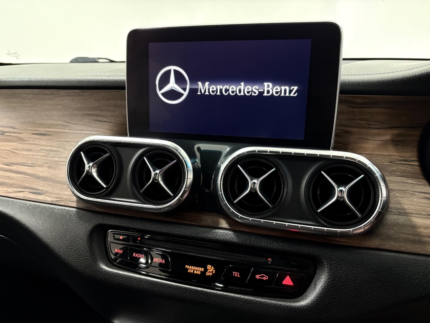 Used Mercedes-Benz X Class 2019 for sale - 77021311: Photo 20