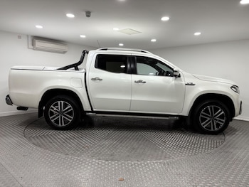 Used Mercedes-Benz X Class 2019 for sale - 77021311: Photo