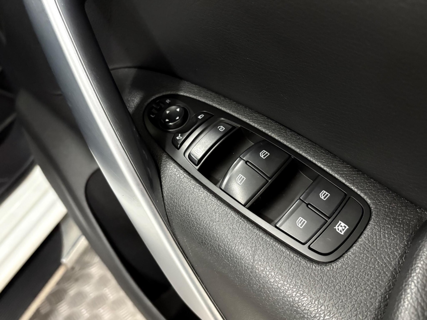 Used Mercedes-Benz X Class 2019 for sale - 77021311: Photo 36