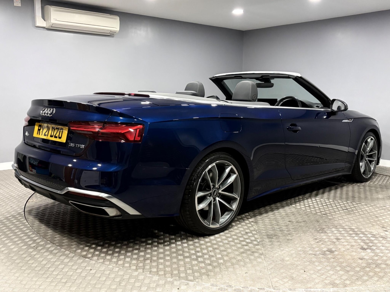 Used Audi A5 Cabriolet for sale - 77926219: Photo 3