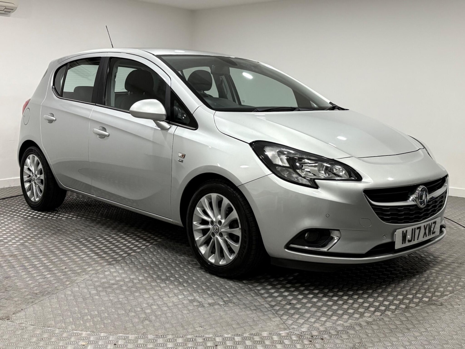 Used Vauxhall Corsa 2017 for sale - 76021216: Photo 1