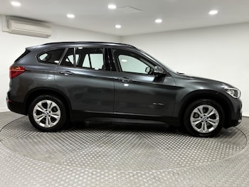 Used BMW X1 2016 for sale - 77021162: Photo