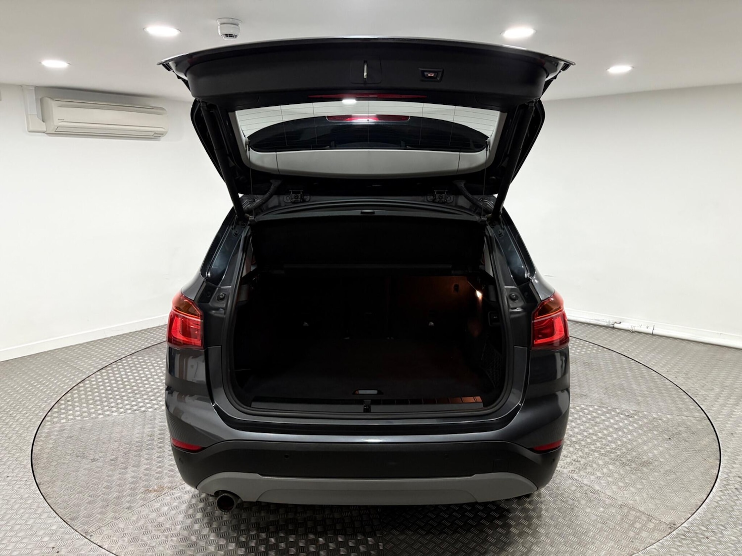 Used BMW X1 2016 for sale - 77021162: Photo 42