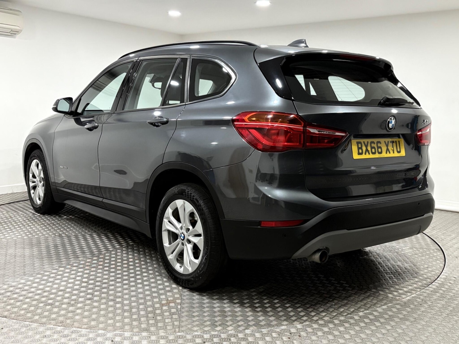 Used BMW X1 2016 for sale - 77021162: Photo 5