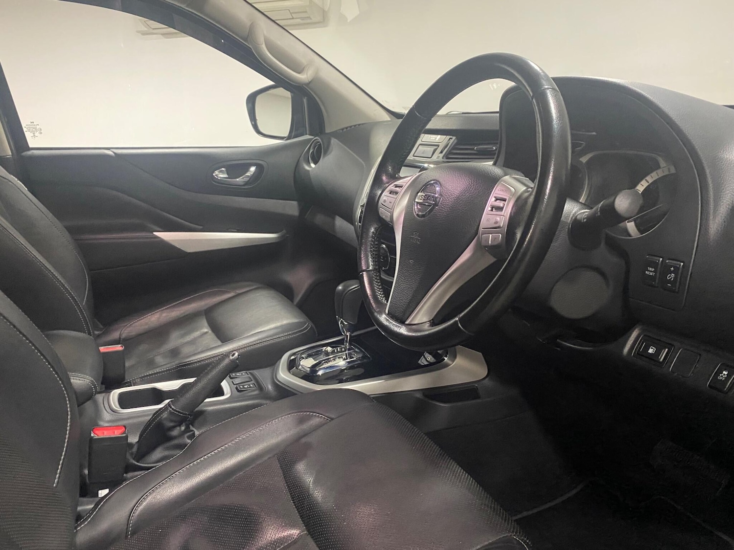 Used Nissan Navara for sale - 77081849: Photo 13