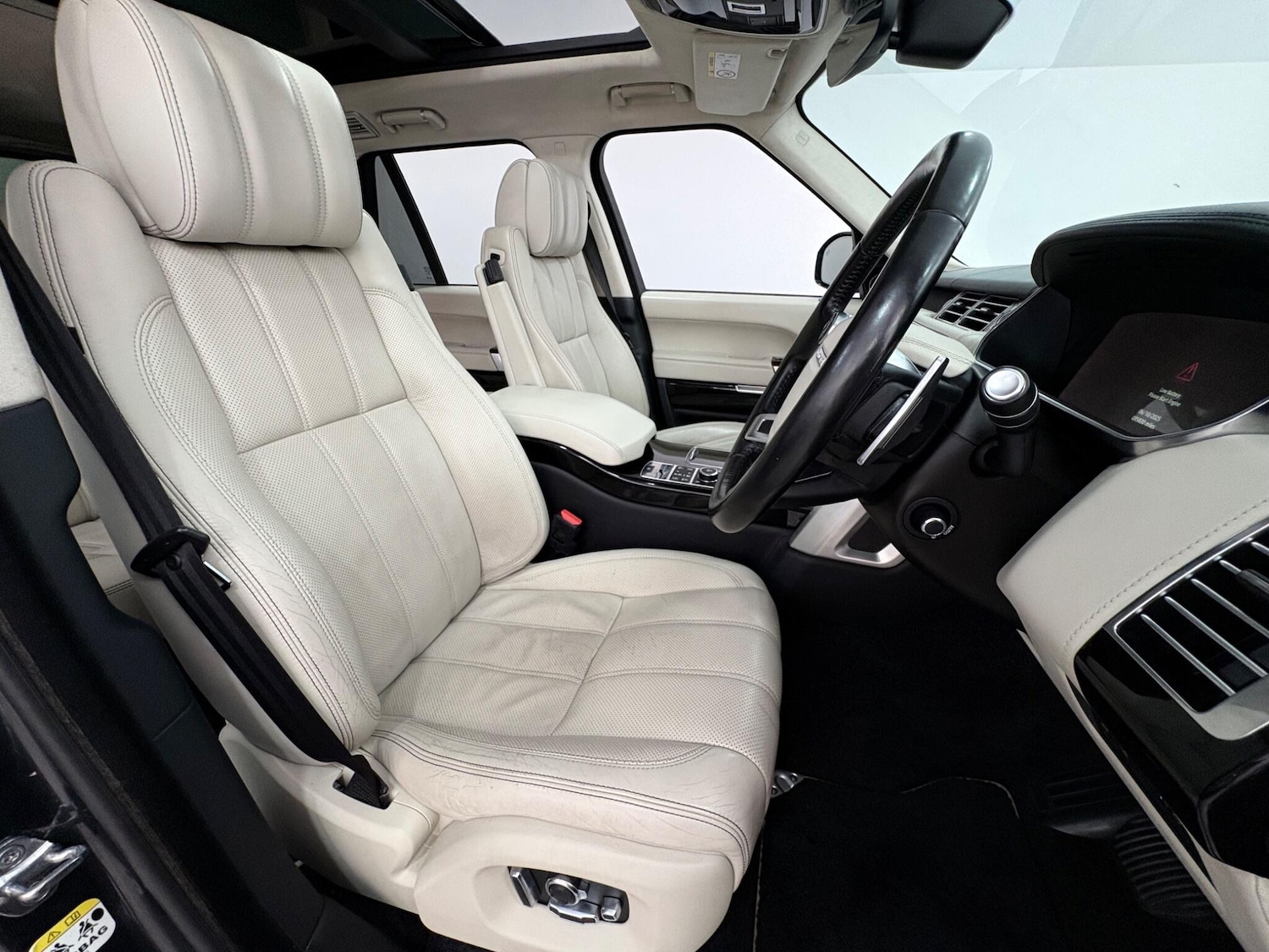 Used Land Rover Range Rover 2017 for sale - 76832419: Photo 12