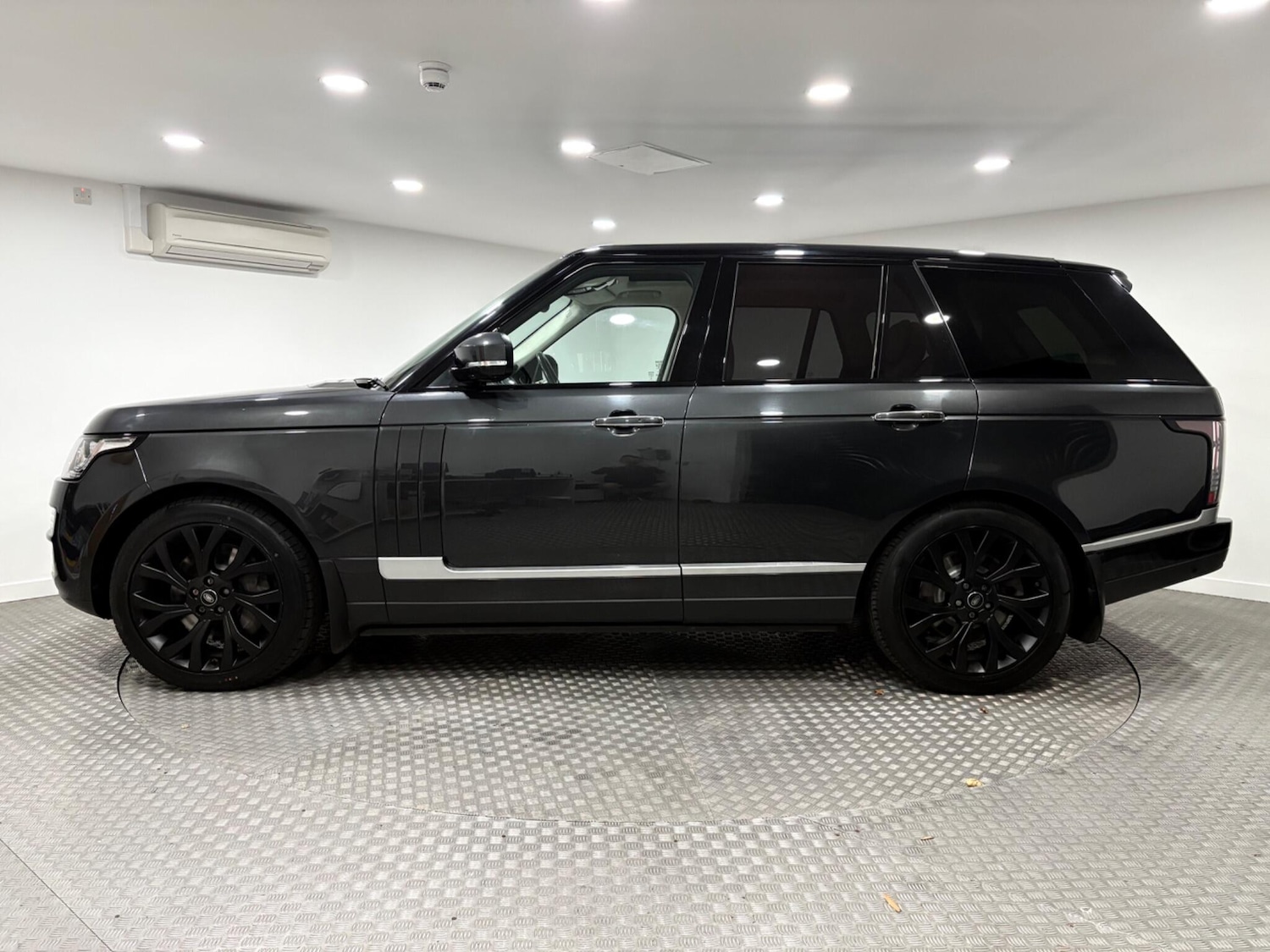 Used Land Rover Range Rover 2017 for sale - 76832419: Photo 6