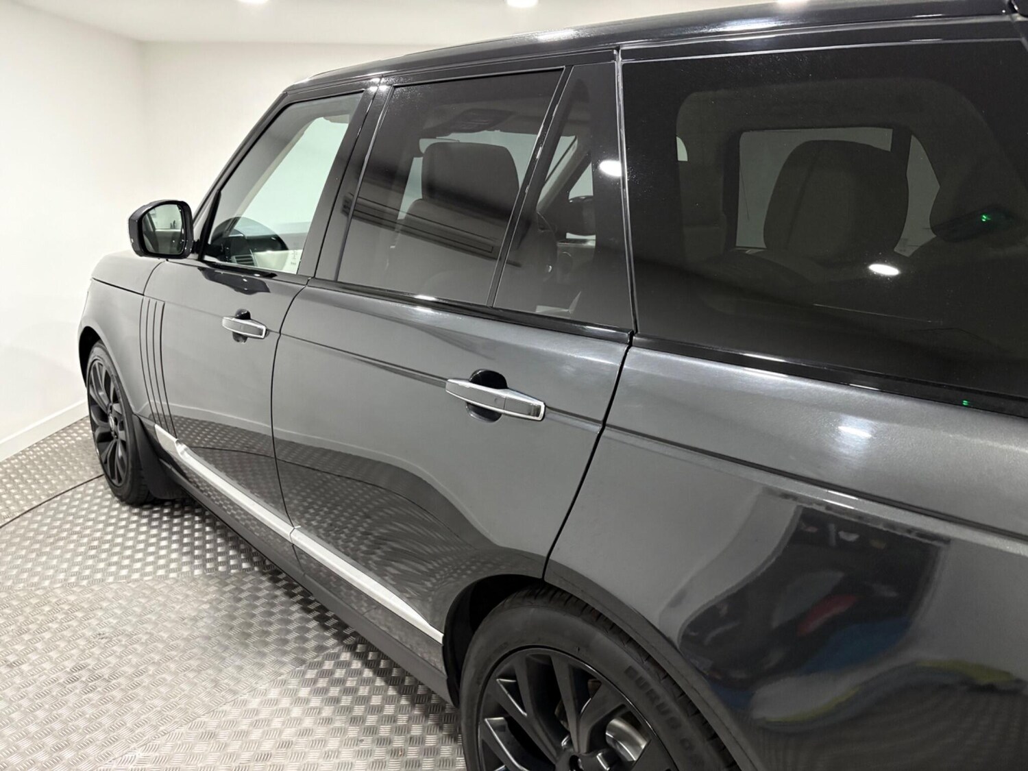 Used Land Rover Range Rover 2017 for sale - 76832419: Photo 60