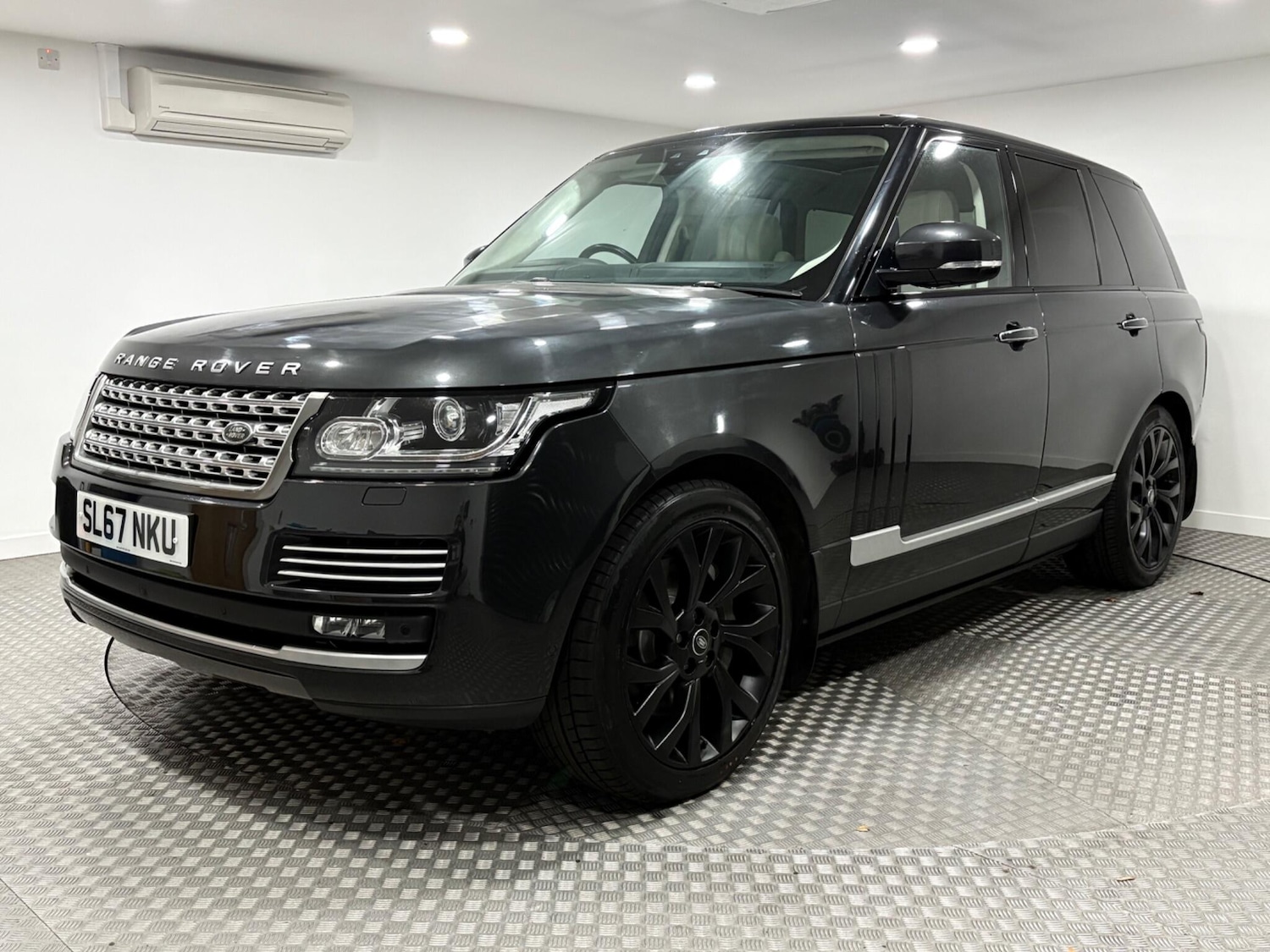 Used Land Rover Range Rover 2017 for sale - 76832419: Photo 7