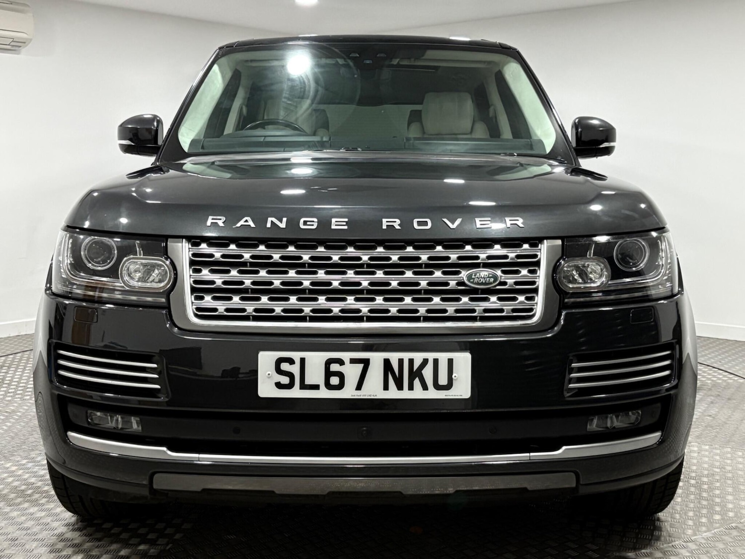 Used Land Rover Range Rover 2017 for sale - 76832419: Photo 8