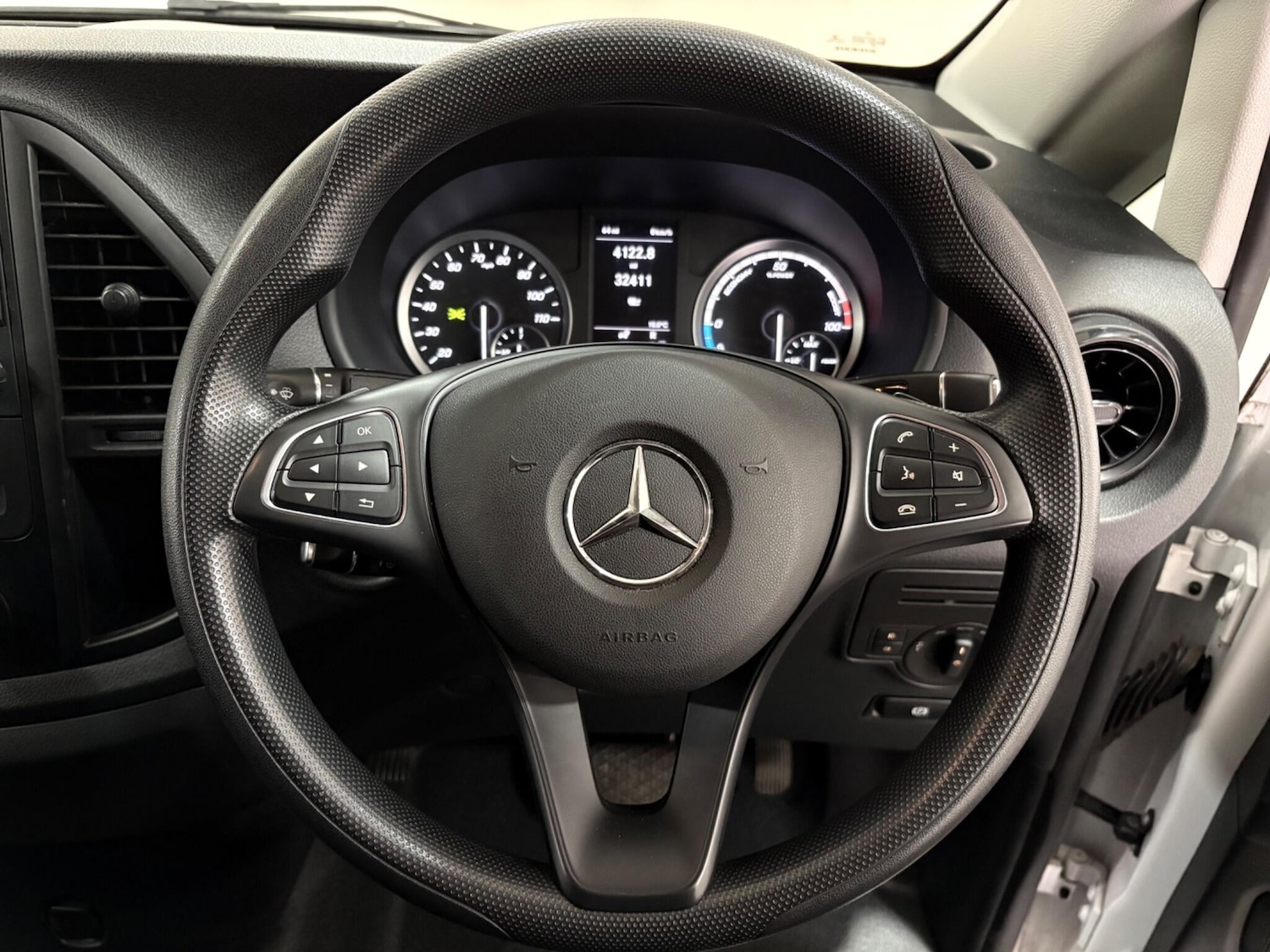 Used Mercedes-Benz Vito 2022 for sale - 77497052: Photo 13