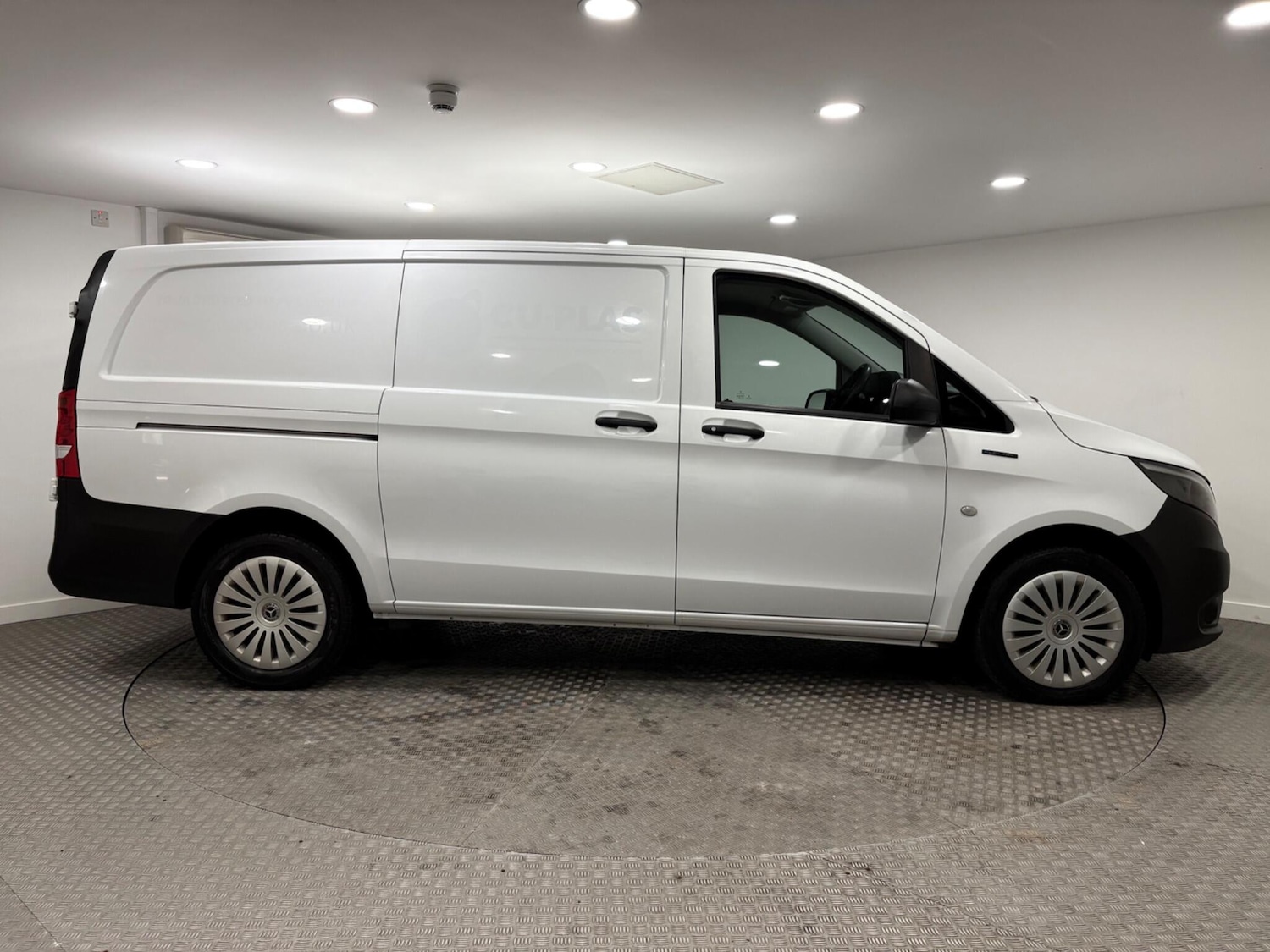 Used Mercedes-Benz Vito 2022 for sale - 77497052: Photo 2