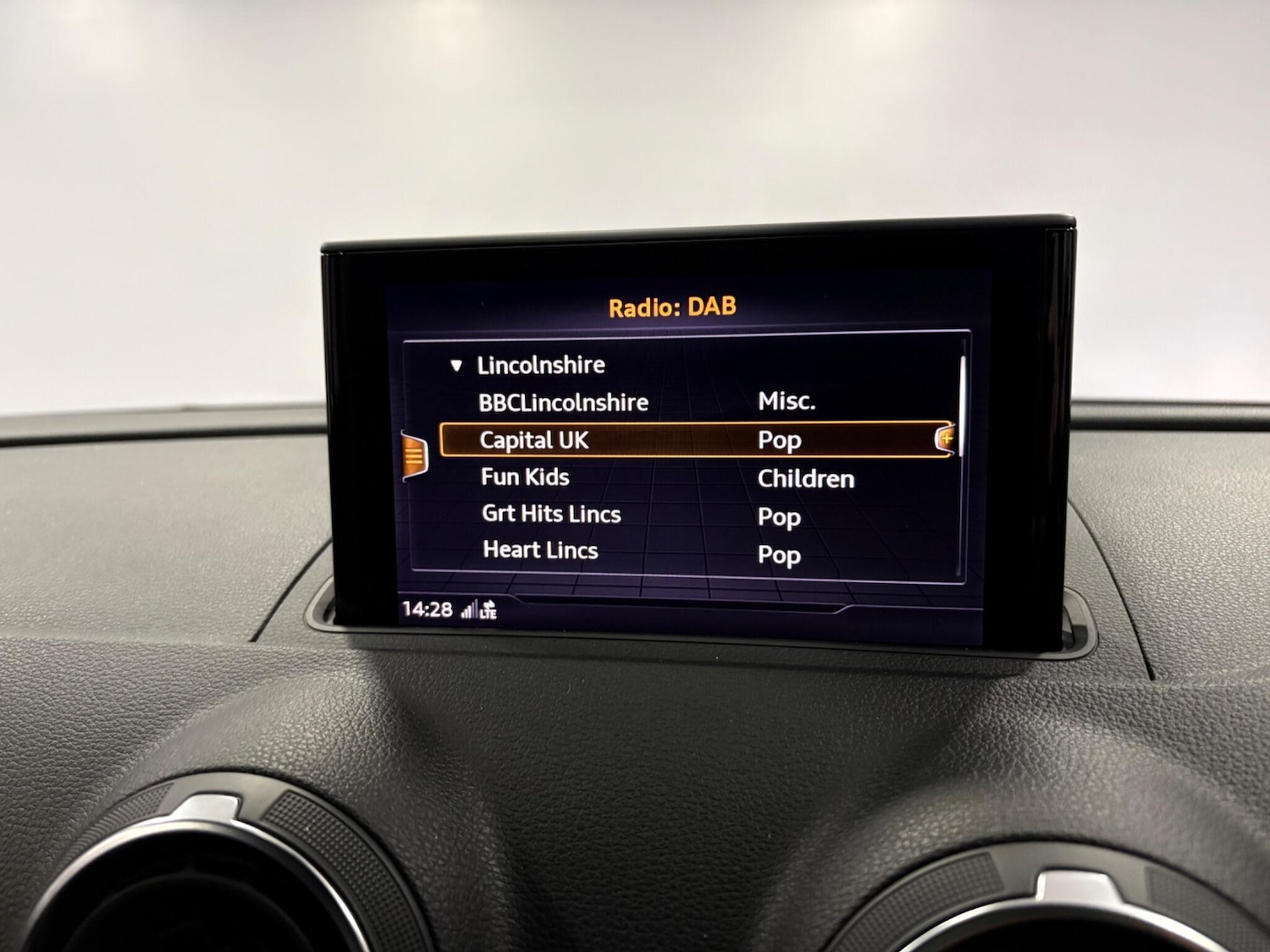 Used Audi A3 2018 for sale - 77839335: Photo 23