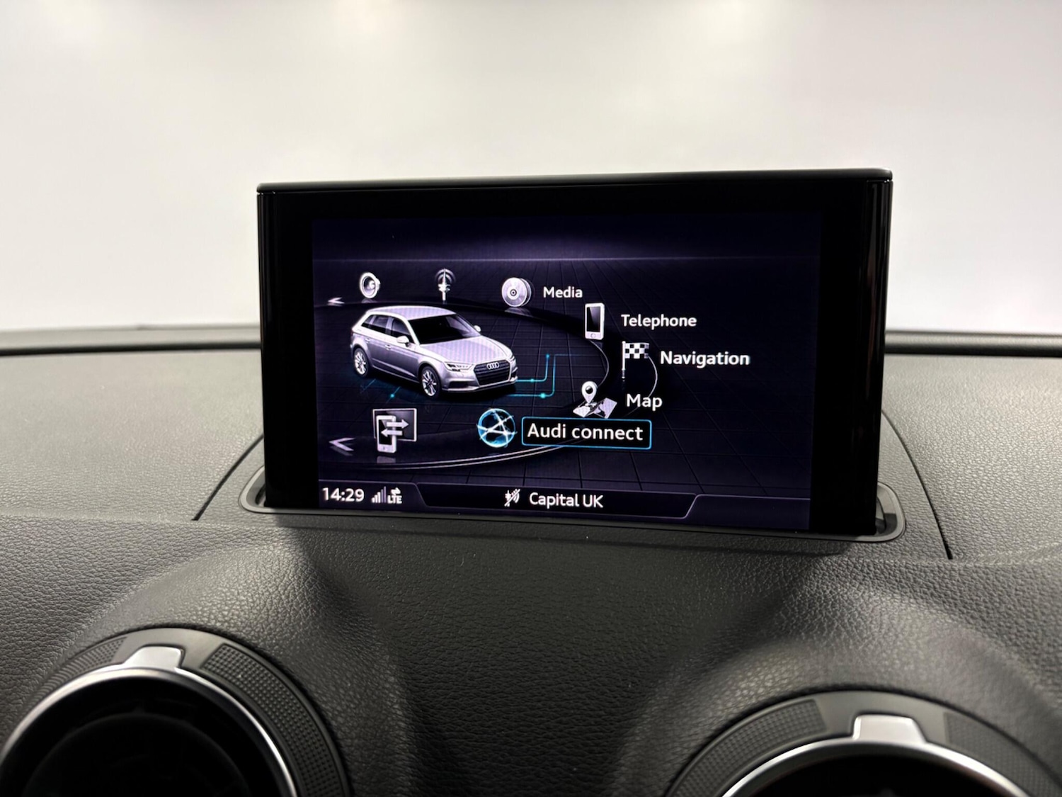 Used Audi A3 2018 for sale - 77839335: Photo 26