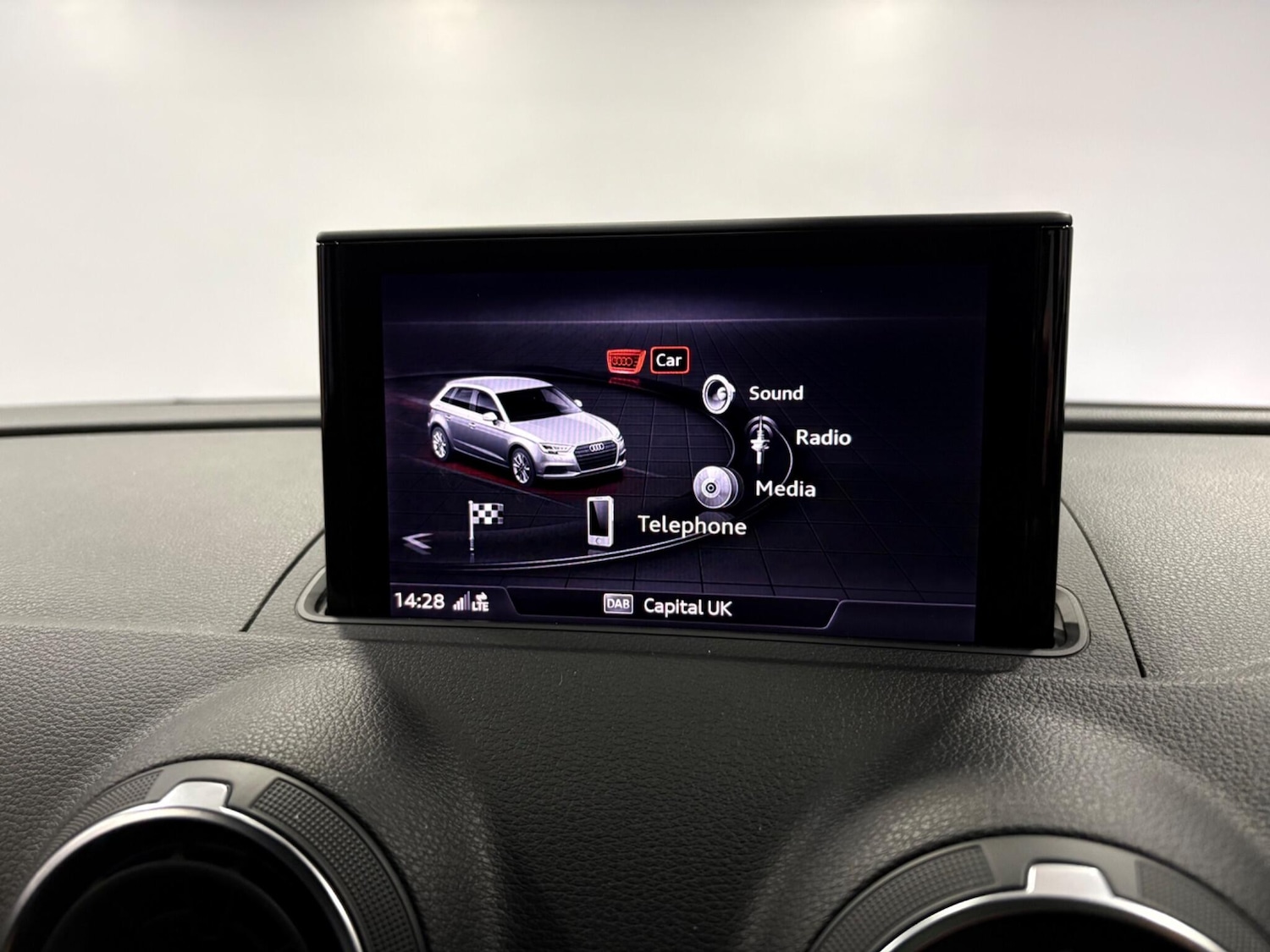 Used Audi A3 2018 for sale - 77839335: Photo 27