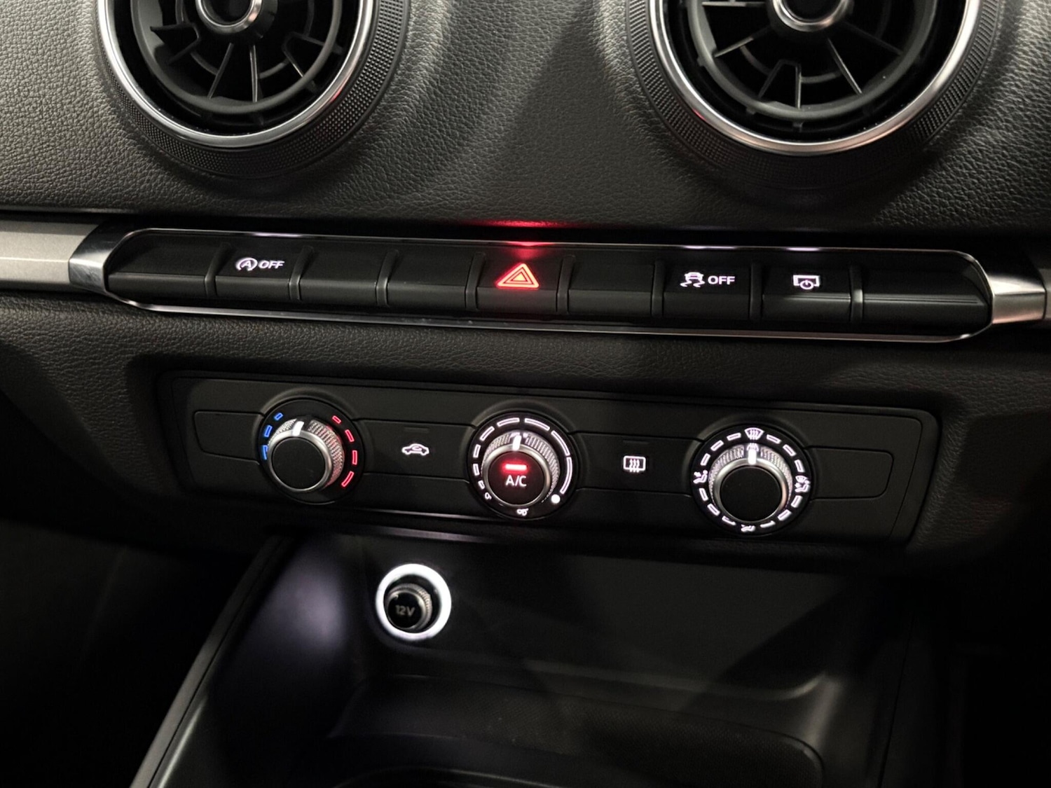 Used Audi A3 2018 for sale - 77839335: Photo 30